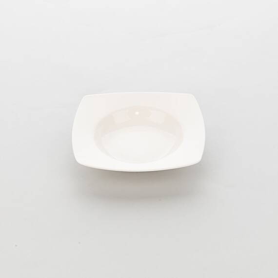 6 tiefe Teller, eckig, cremeweißes Hotelporzellan, Serie Liguria A, Stalgast, 210 x 210 mm